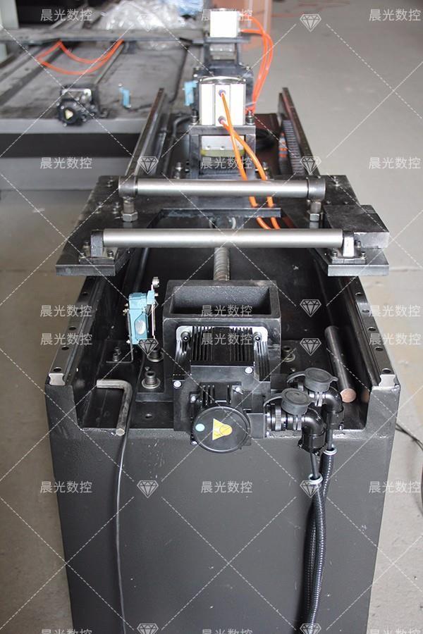數(shù)控送料機需要潤滑嗎 數(shù)控送料機需要潤滑嗎